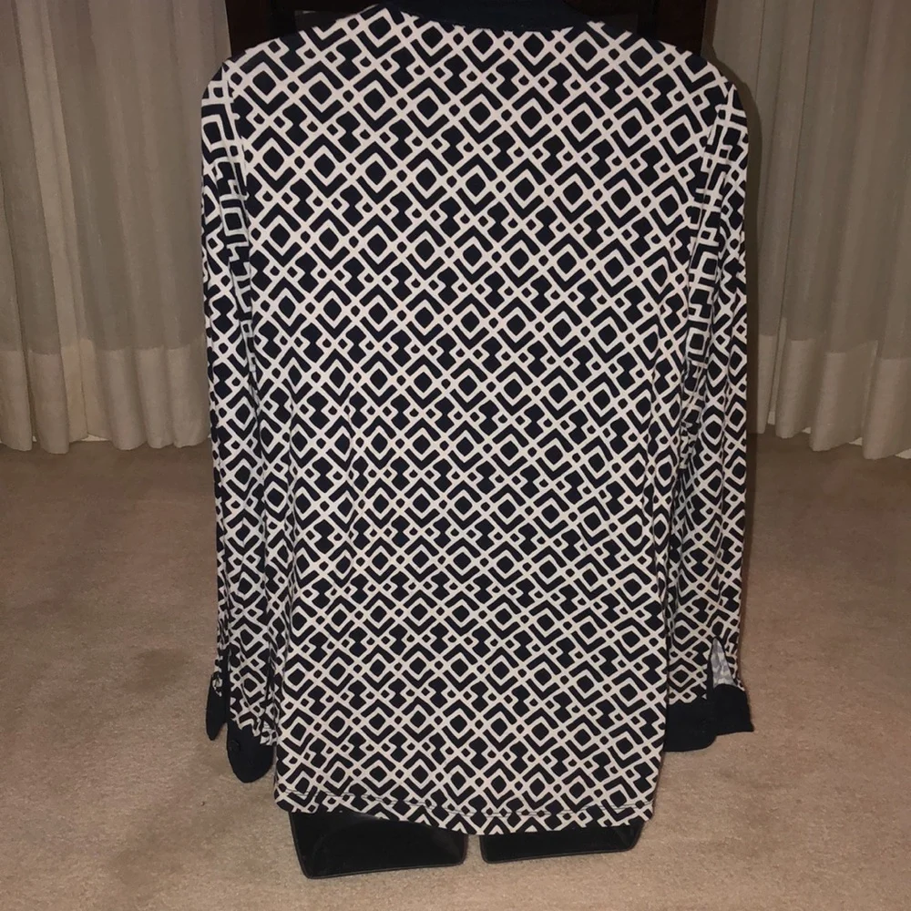 Tunic - Picture 3 of 5
